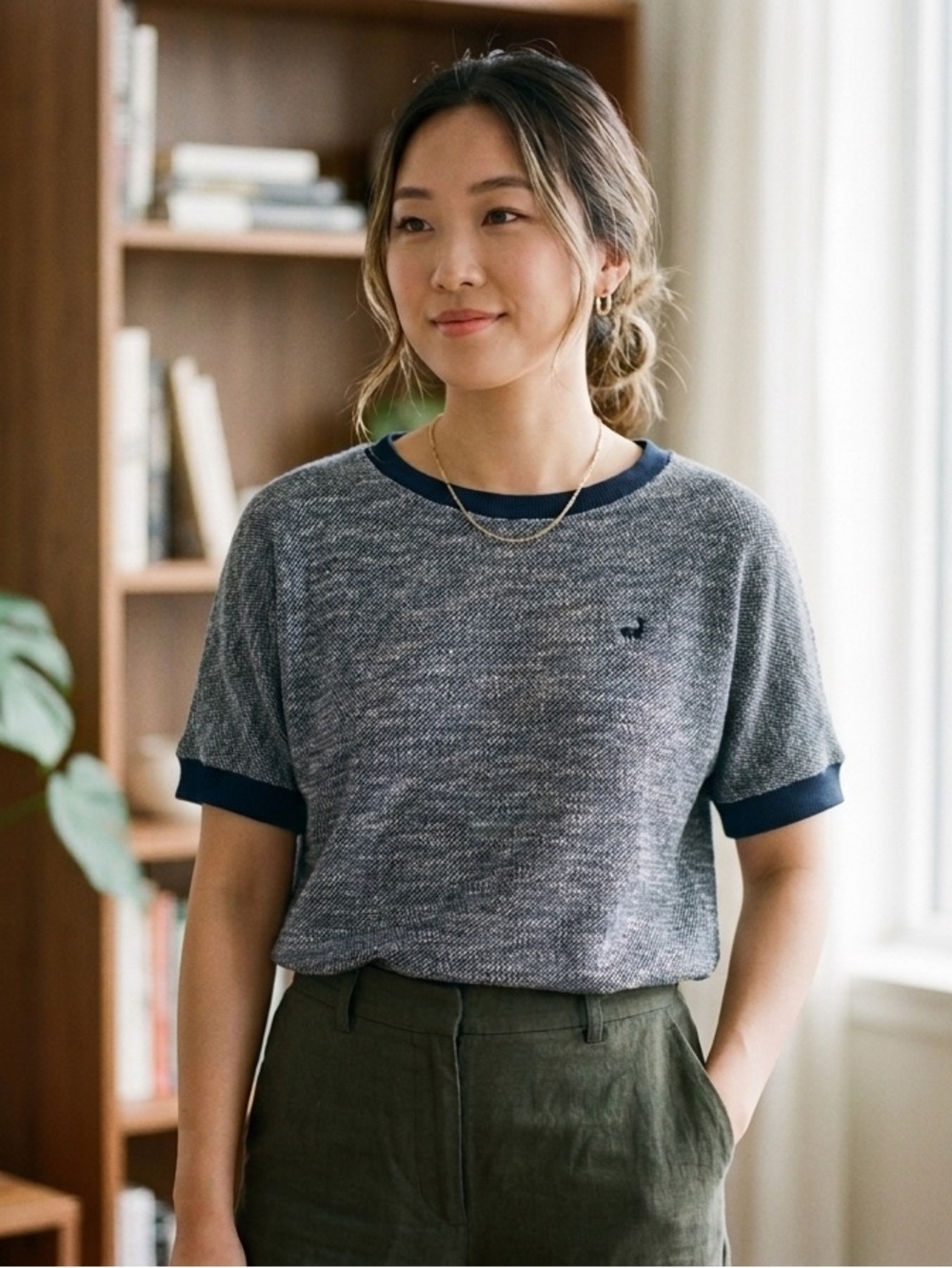 TWOTHIRDS Sustainable Whale Logo Sweatshirt  100% Organic Cotton Relaxed Fit
